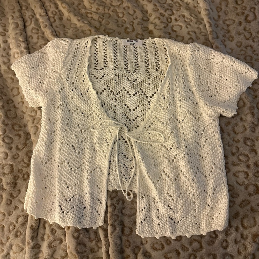 Crochet short sleeved front tie cardigan